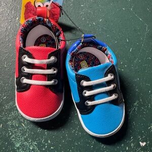 Sesame Street Cookie Monster & Elmo Little Kid Shoes/booties - size 6